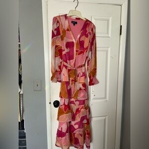 Donna Morgan Floral Printed Shirtdress..size 12